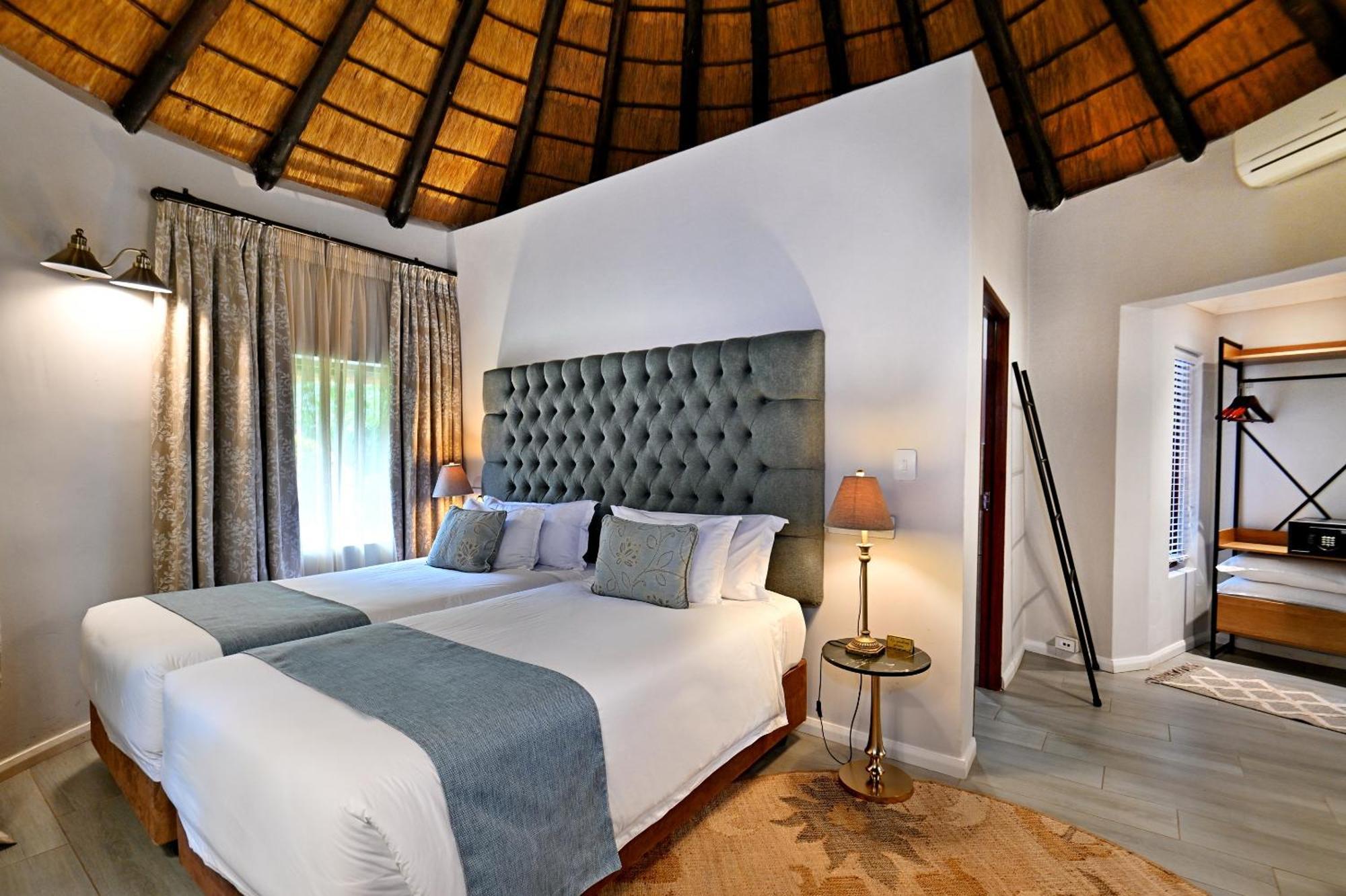 Black Eagle Hotel & Spa Roodepoort Room photo